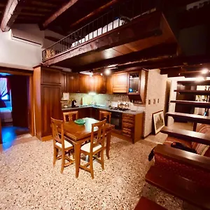 Hesperia Apartment