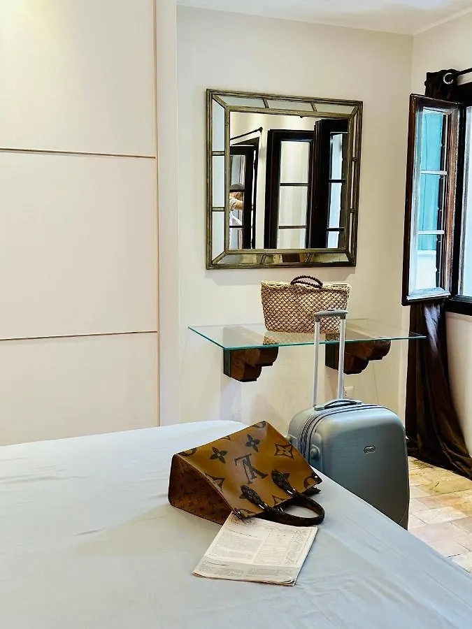 Apartament Ca' Degli Uberti Dimora Storica Treviso